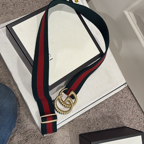 GUCCI
women’s Web Elastic with Torchon Double G Buckle Belt style 524101 - Picture 6 of 6